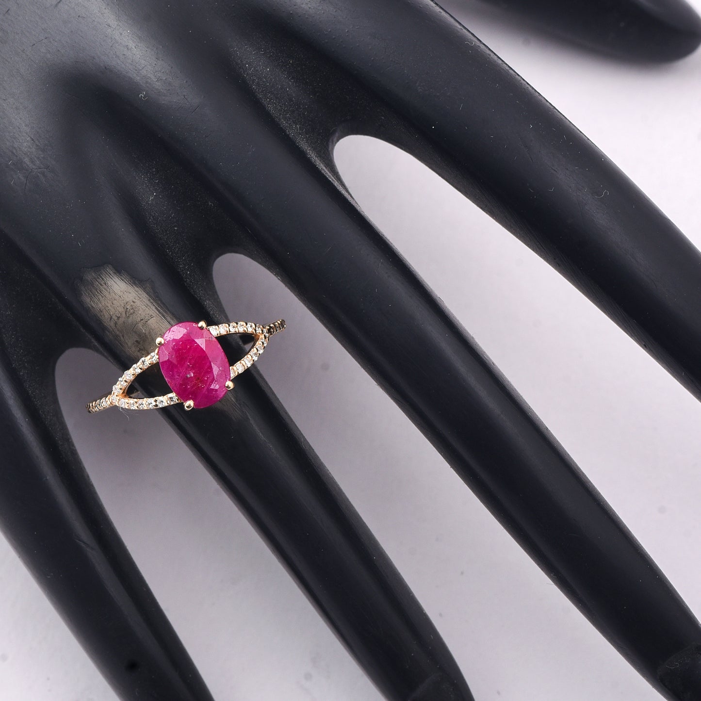 1.31 Ct Oval Mixed Cut Natural Ruby 14K Gold Ring