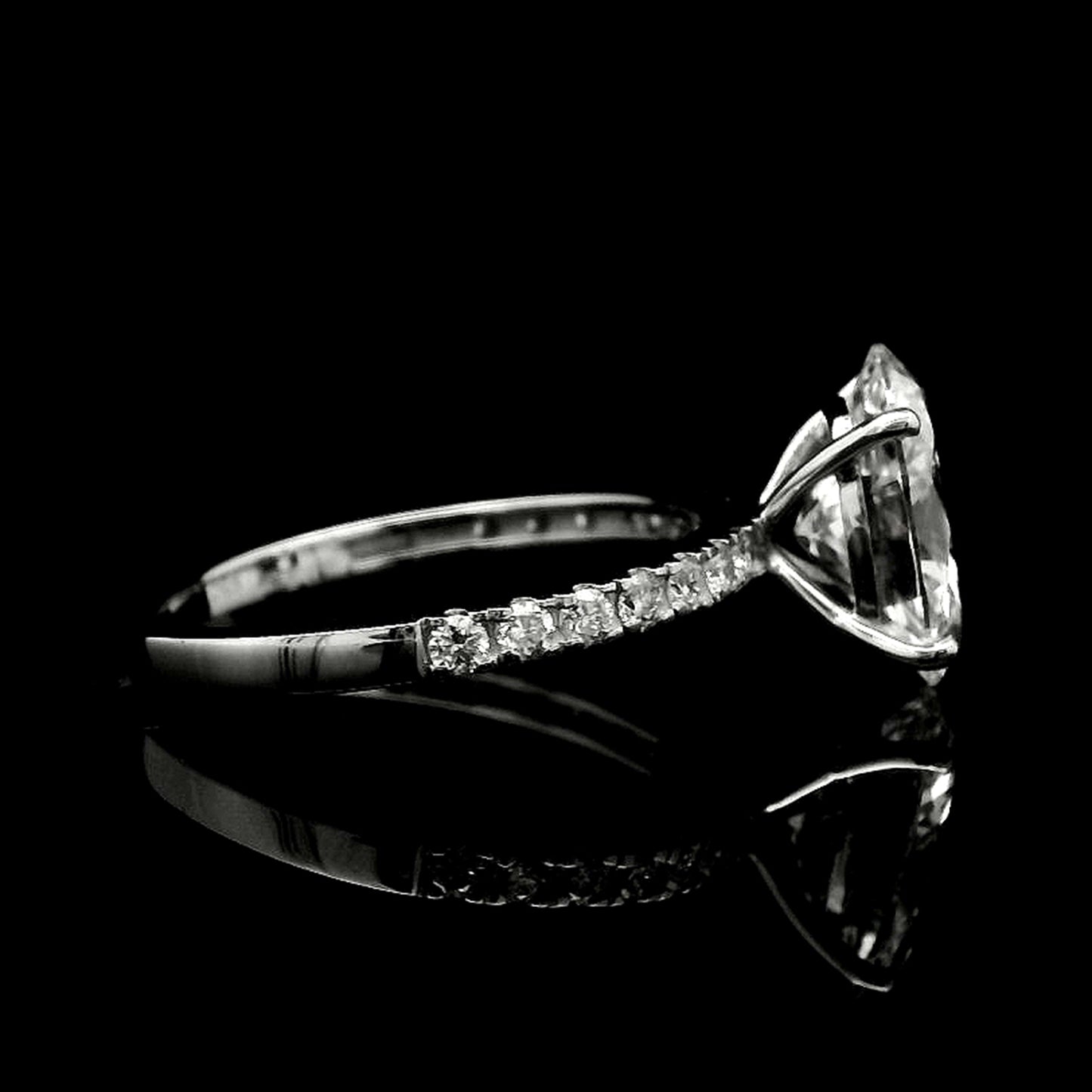 2.83 Carats Lab Grown Diamond 950 Platinum Ring