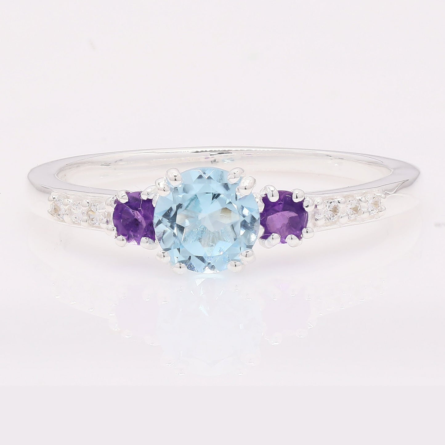 1.59 Ct Round Blue Topaz 925 Silver Ring