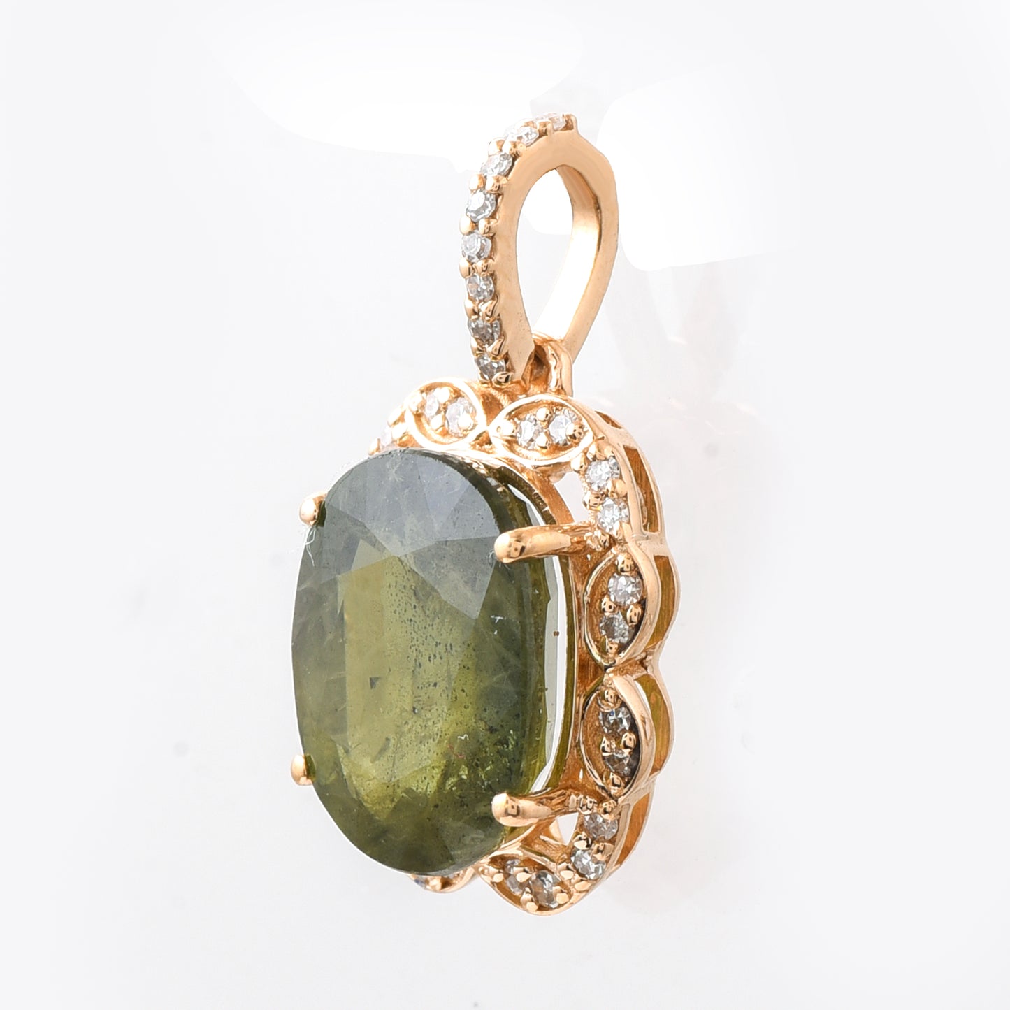 3.70 Ct Oval Mixed Cut Natural Green Sapphire 14K Gold Pendant