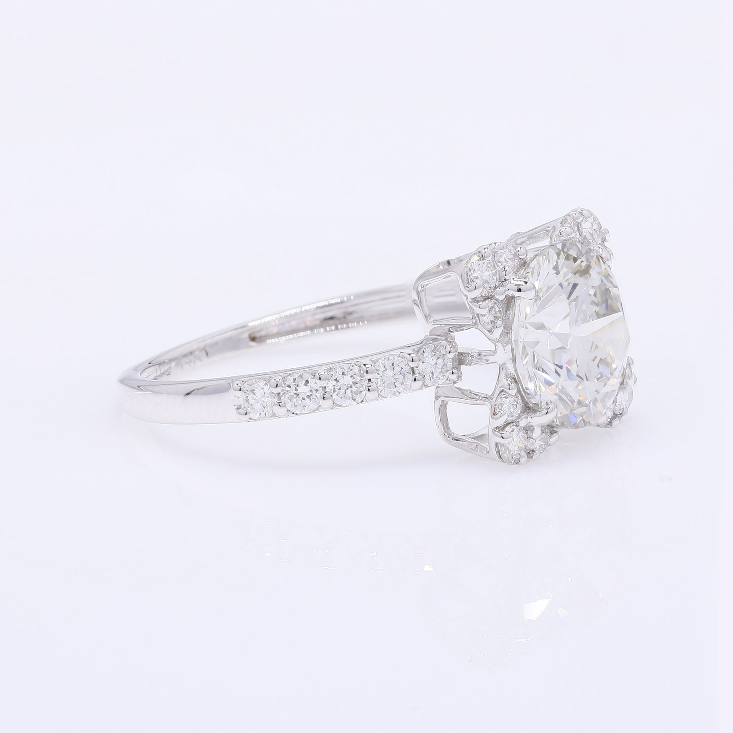 2.57 Carats Lab Grown Diamond 14K Gold Ring