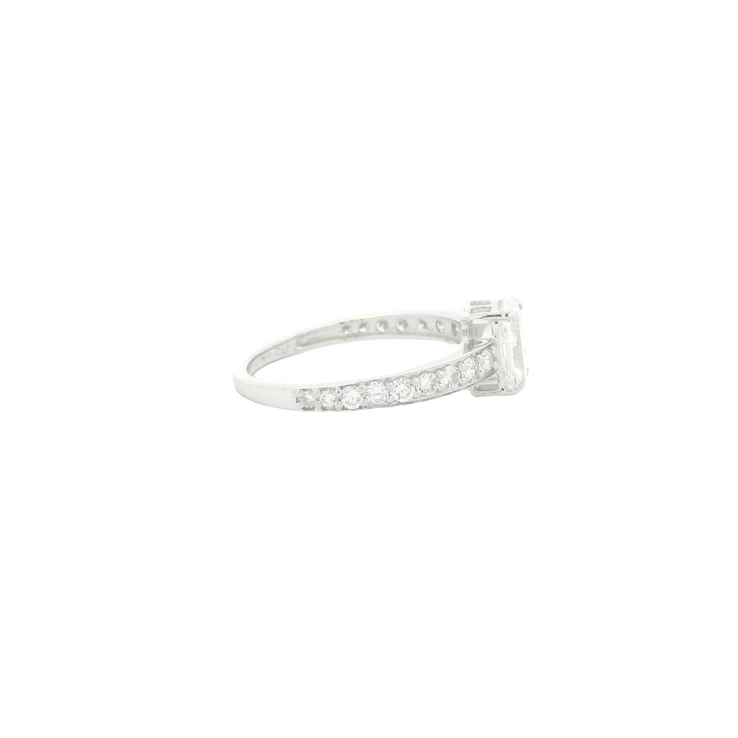 1.37 Carats Lab Grown Diamond 14K Gold Ring