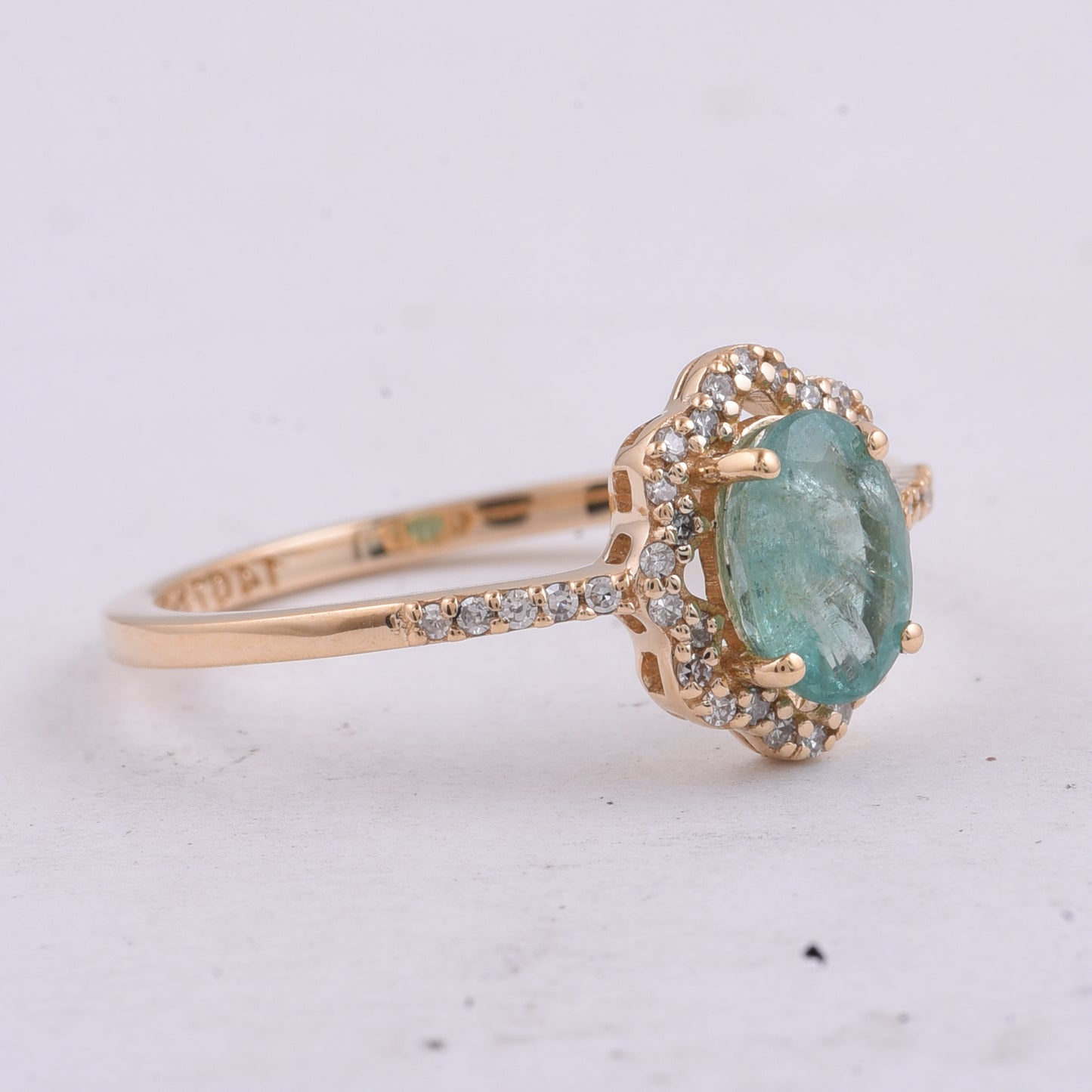 0.85 Ct Oval Natural Emerald 14K Gold Ring