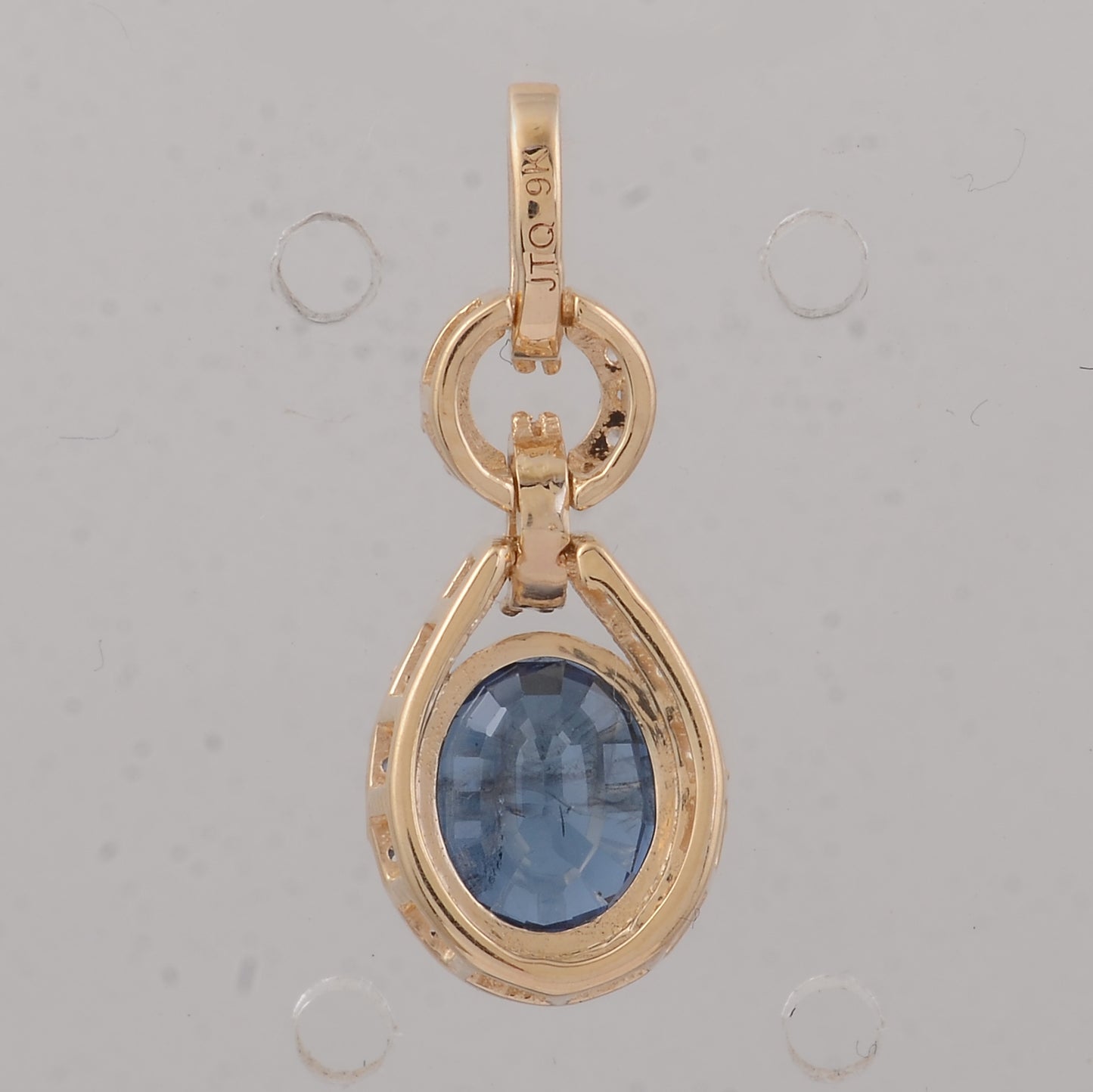 2.23 Ct Oval Sapphire 9K Gold Pendant