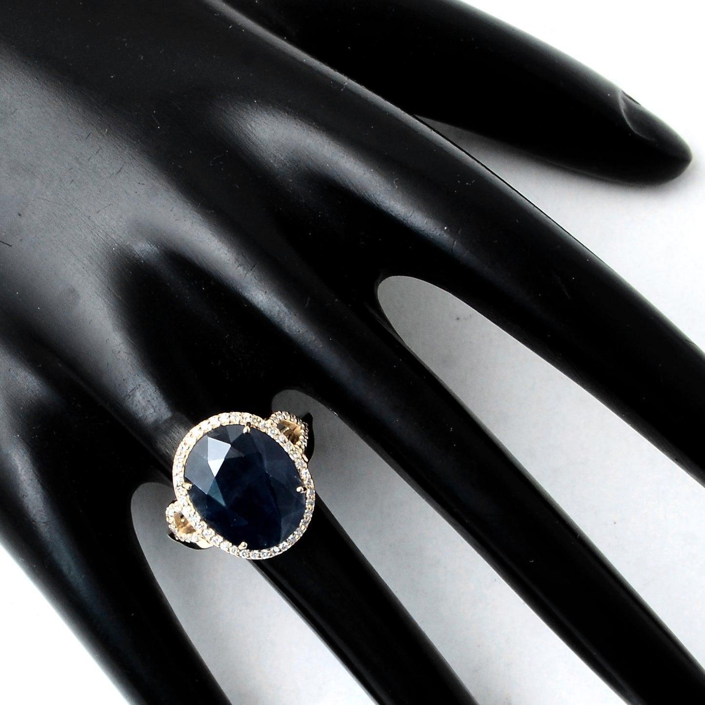 7.48 Ct Oval Mixed Cut Natural Corundum Sapphire 14K Gold Ring