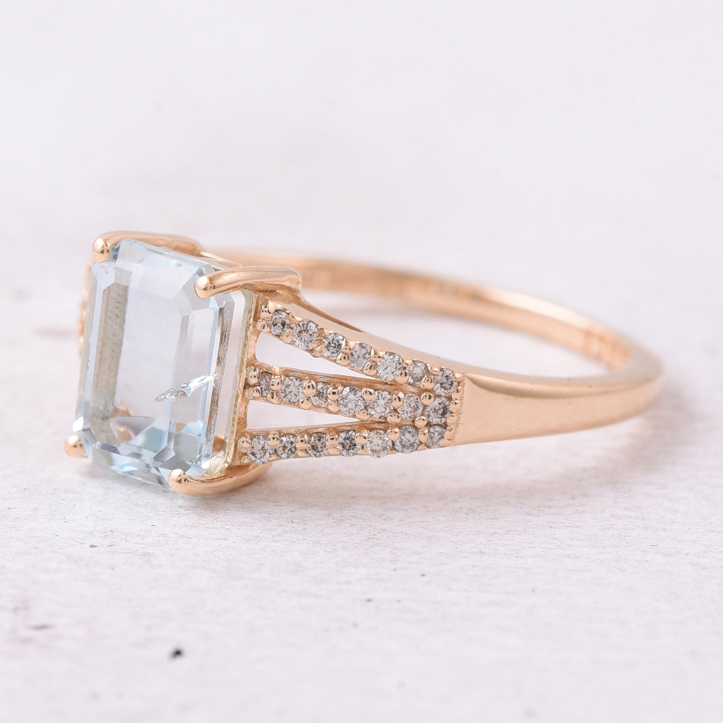 1.62 Ct Octagon Step Cut Natural Aquamarine 14K Gold Ring