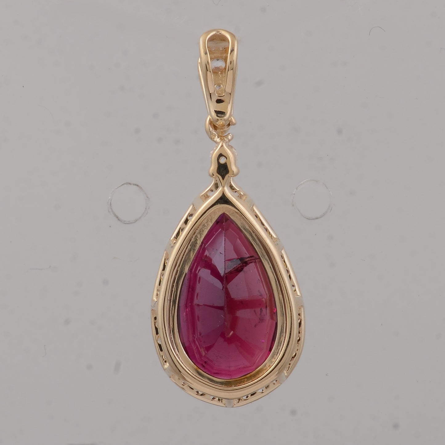 2.95 Ct Pear Rubellite 9K Gold Pendant