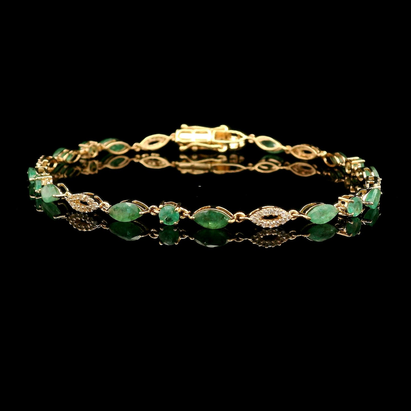 3.35 Ct Marquise Emerald 14K Gold Bracelet