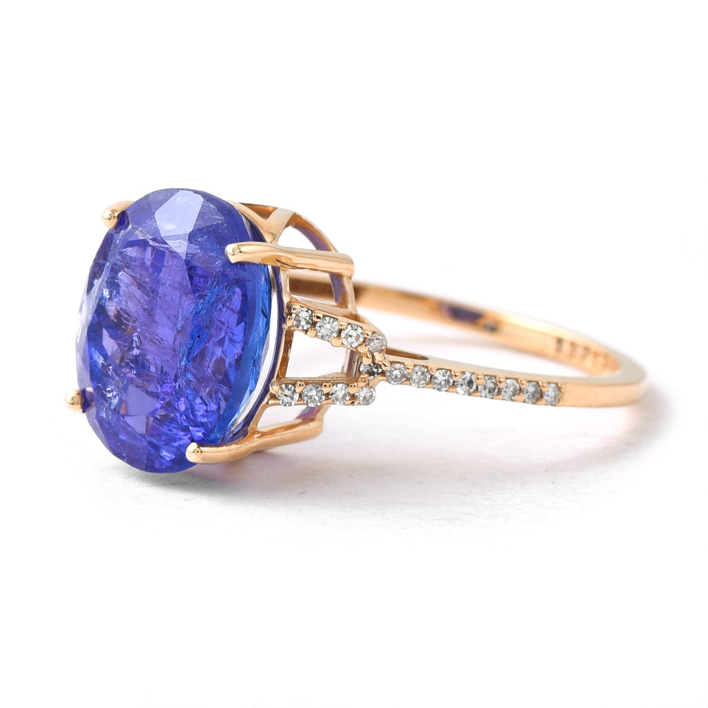 1.83 Ct Oval Mixed Cut Natural Tanzanite 14K Gold Ring