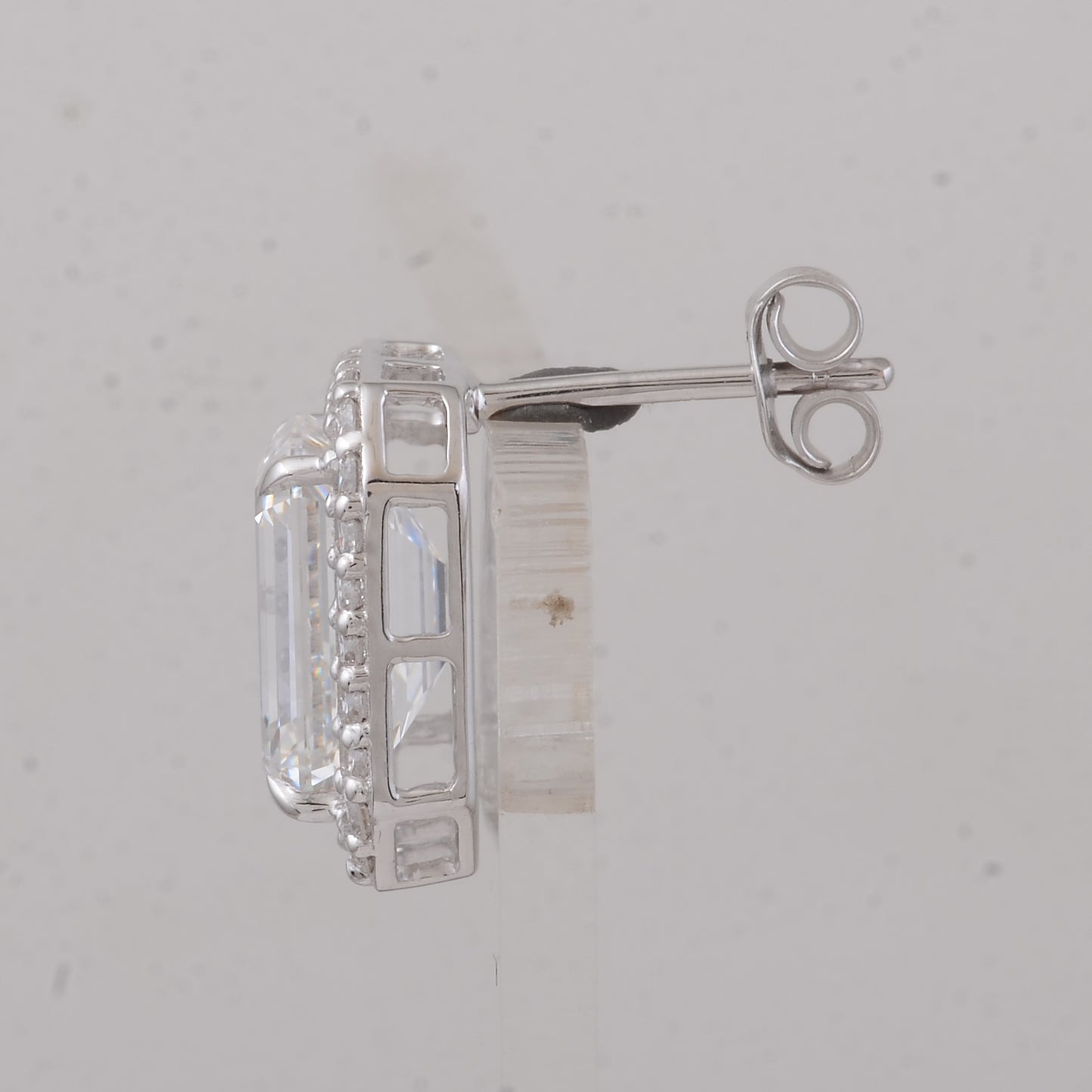 6.41 Carats Lab Grown Diamond 14K Gold Earrings