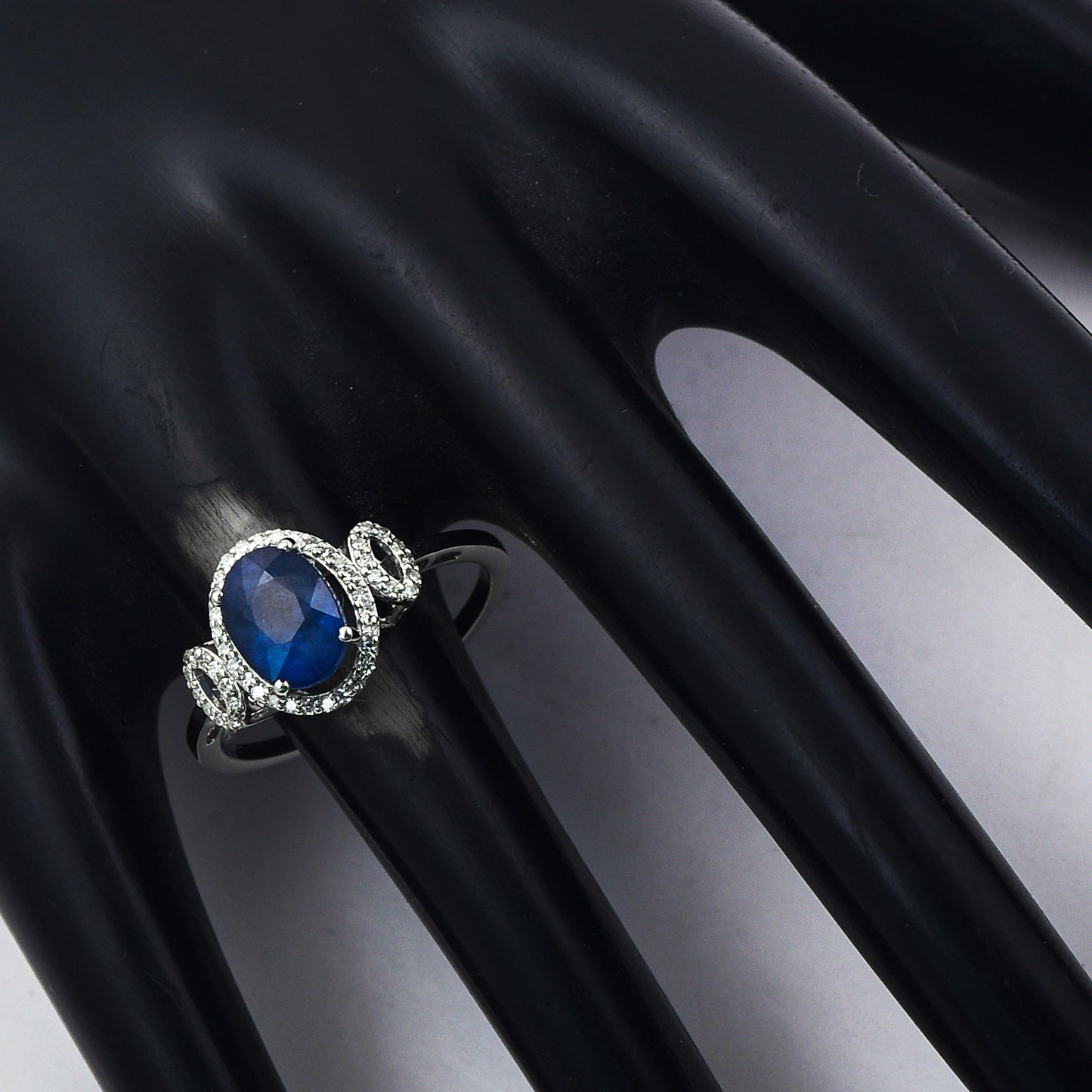 2.43 Ct Oval Mixed Cut Natural Sapphire 950 Platinum Ring