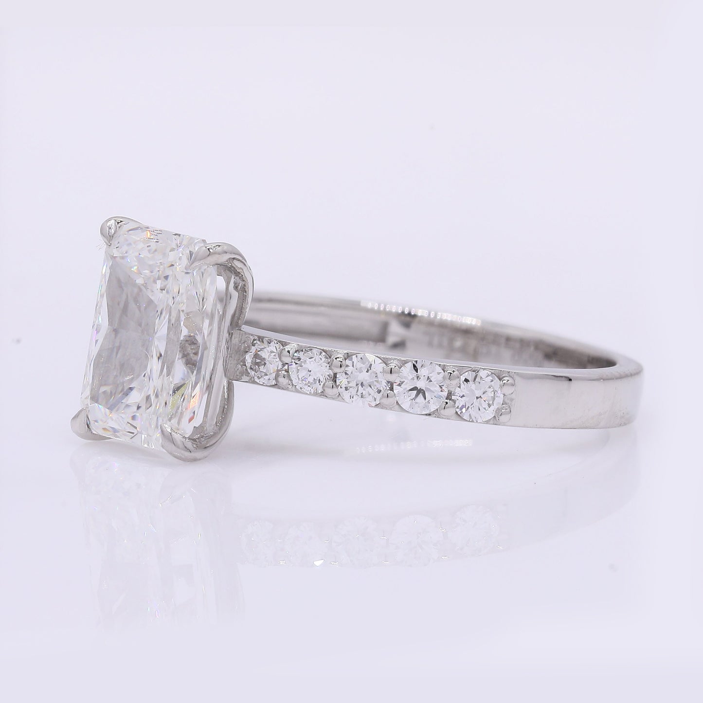 2.32 Carats Lab Grown Diamond 950 Platinum Ring
