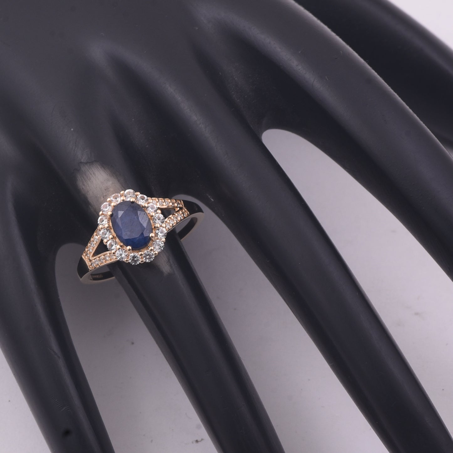1.52 Ct Oval Mixed Cut Natural Sapphire 14K Gold Ring