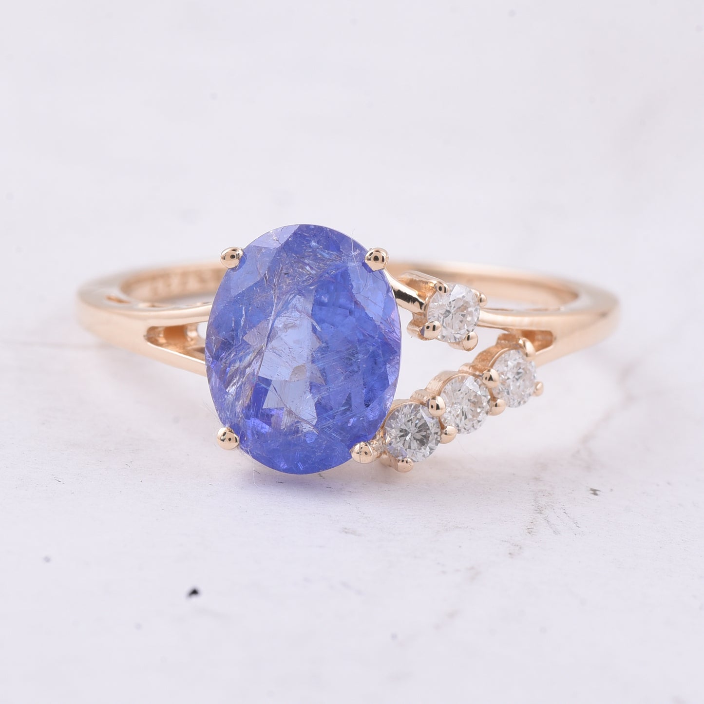 2.48 Ct Oval Natural Tanzanite 14K Gold Ring
