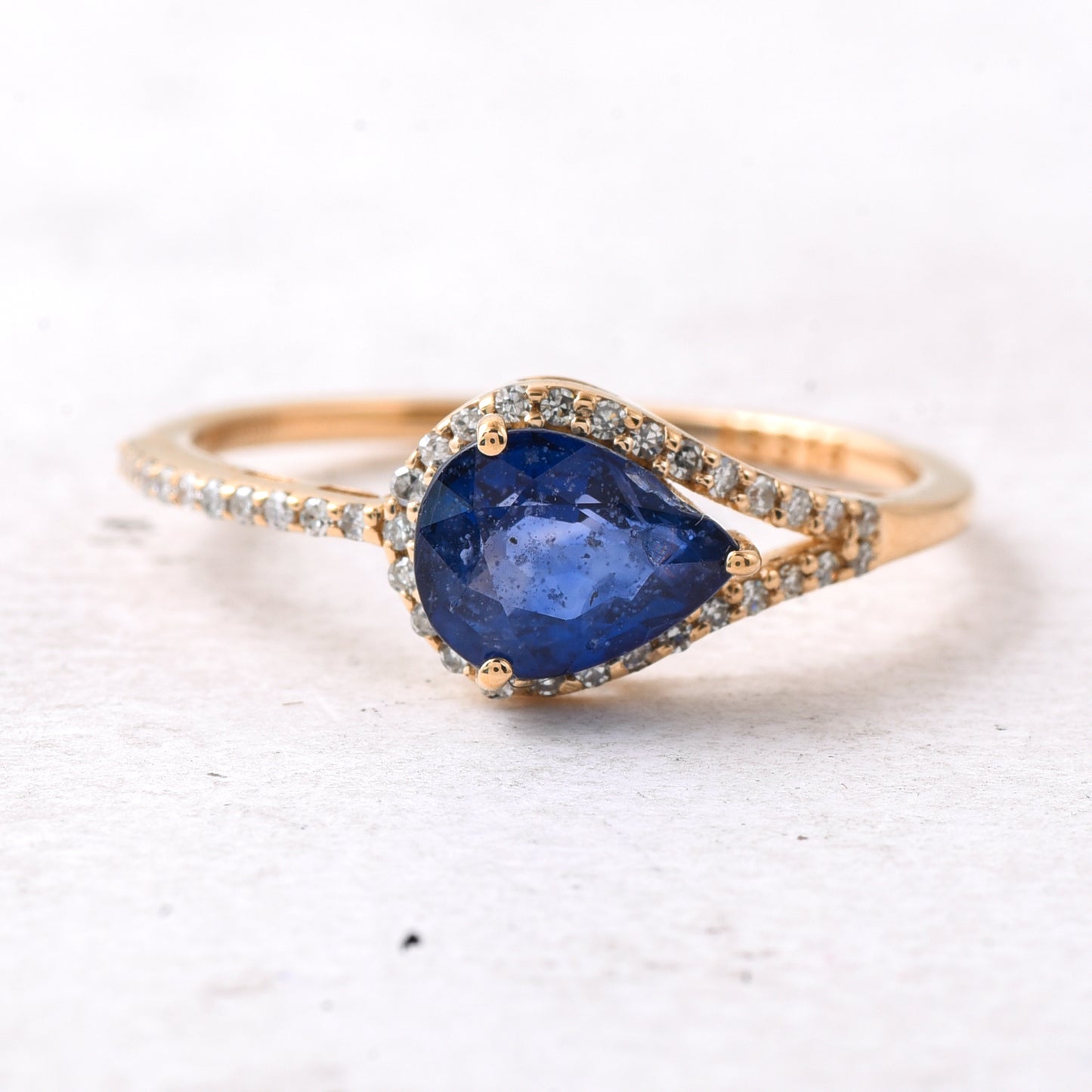 1.56 Ct Pear Mixed Cut Natural Sapphire 14K Gold Ring
