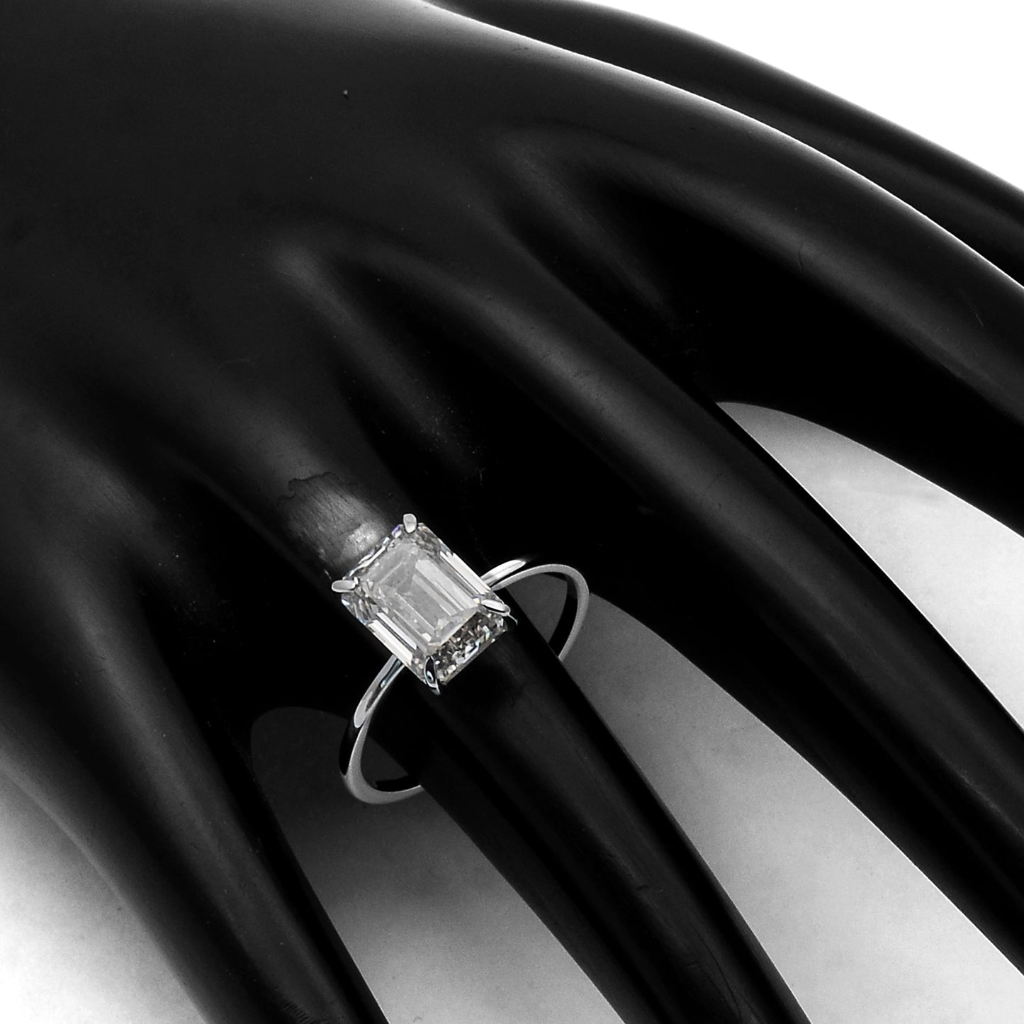 3.07 Carats Lab Grown Diamond 14K Gold Ring