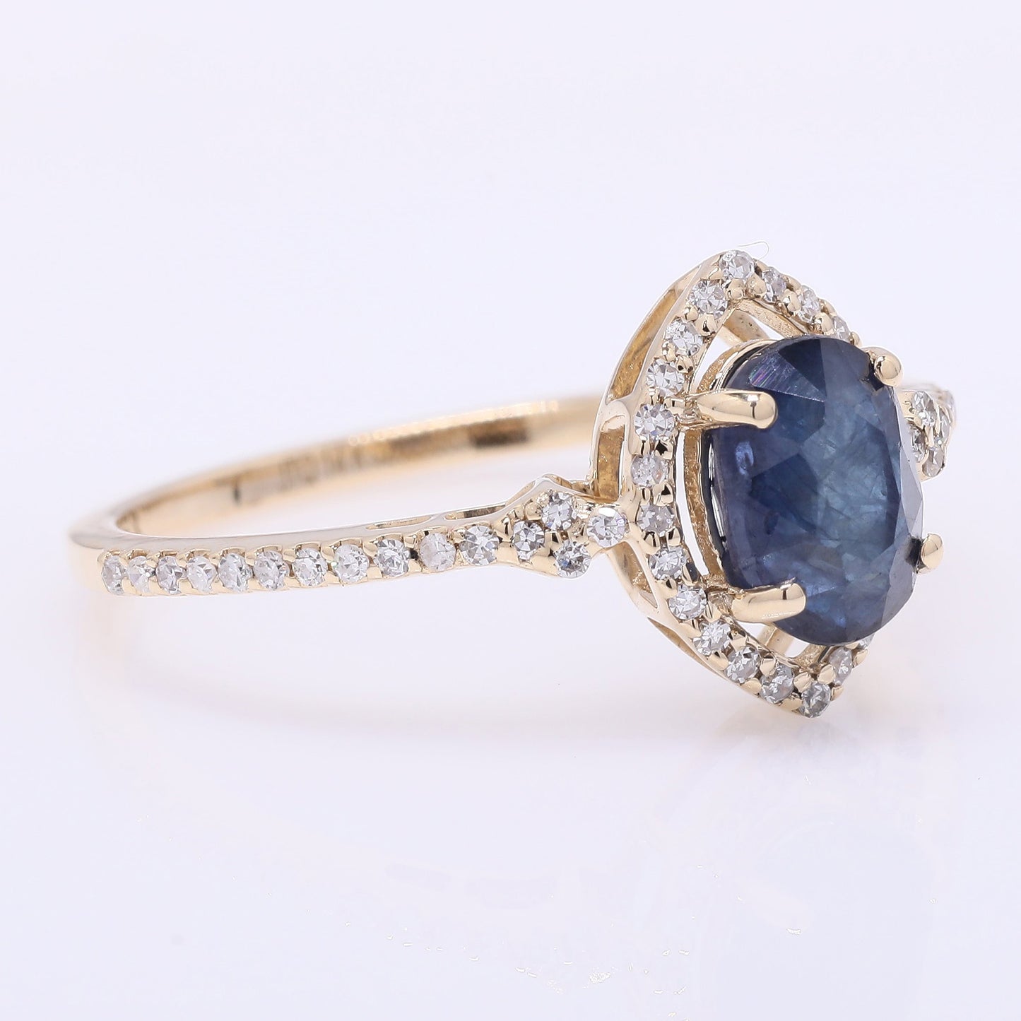 1.65 Ct Oval Mixed Cut Natural Sapphire 14K Gold Ring