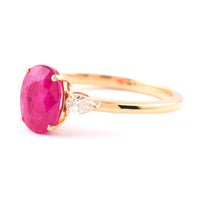 2.33 Ct Oval Ruby 18K Gold Ring
