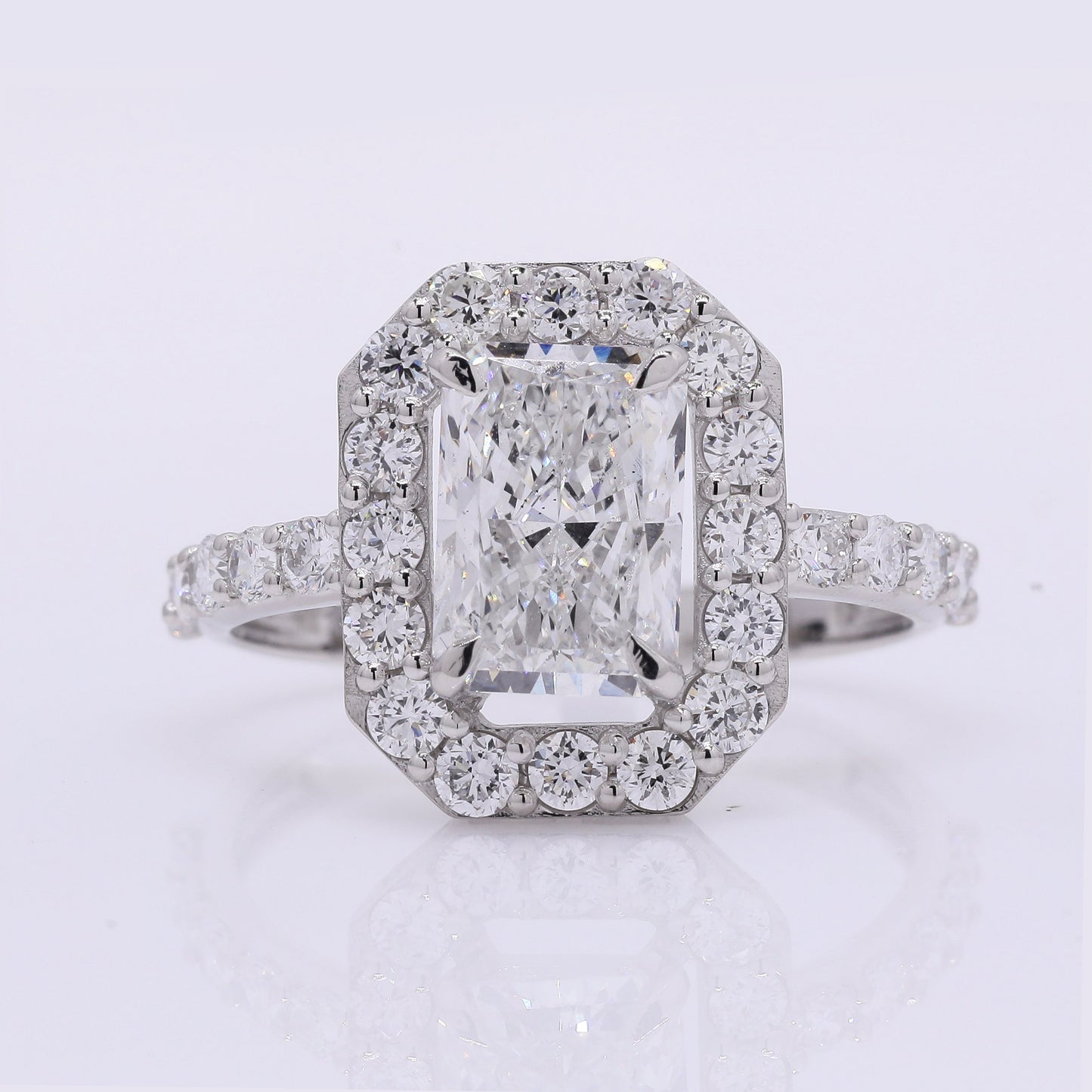 2.70 Carats Lab Grown Diamond 950 Platinum Ring
