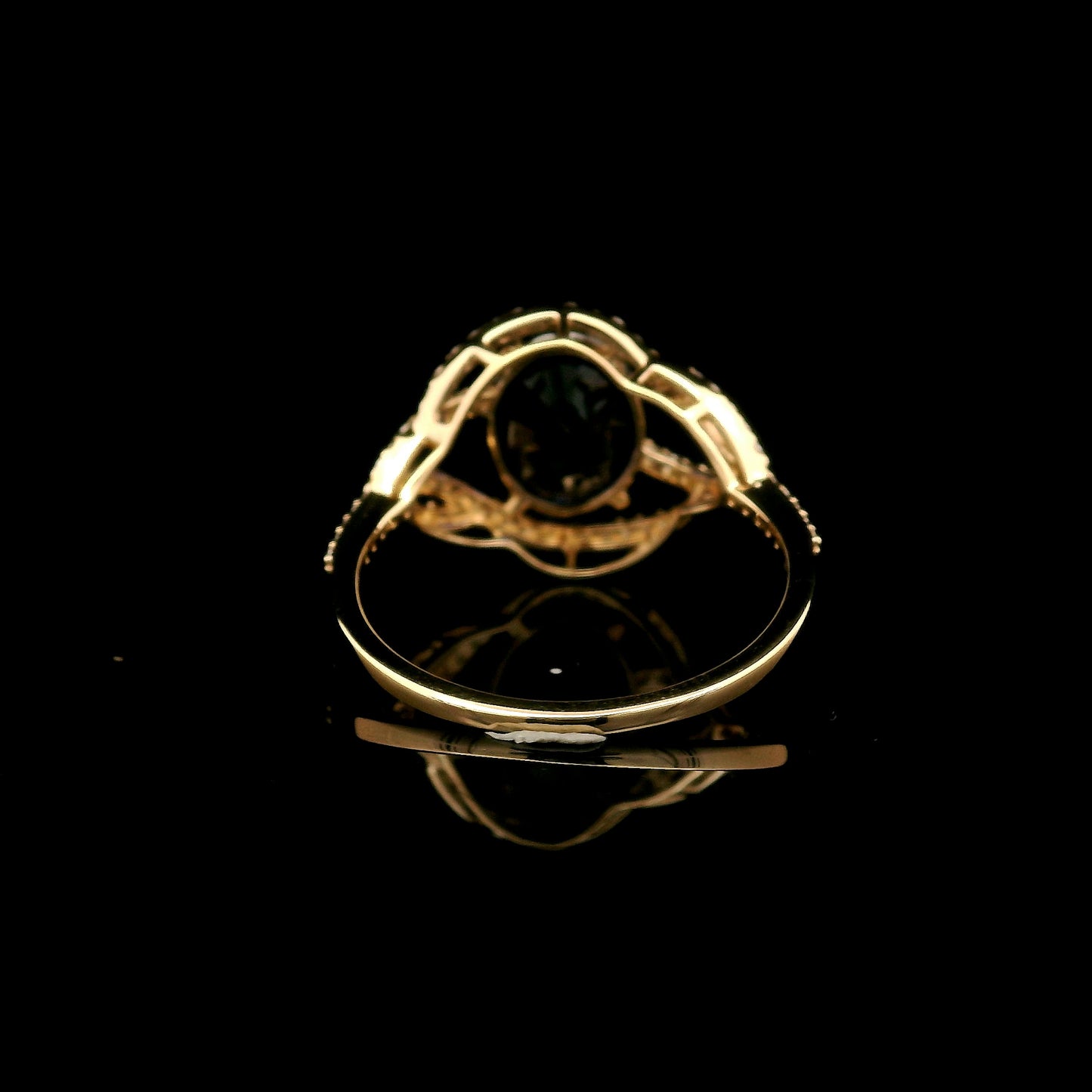2.78 Ct Oval Mixed Cut Lab Grown Sapphire 14K Gold Ring