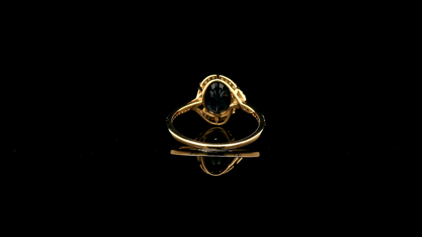 2.12 Ct Oval Natural Sapphire 14K Gold Ring