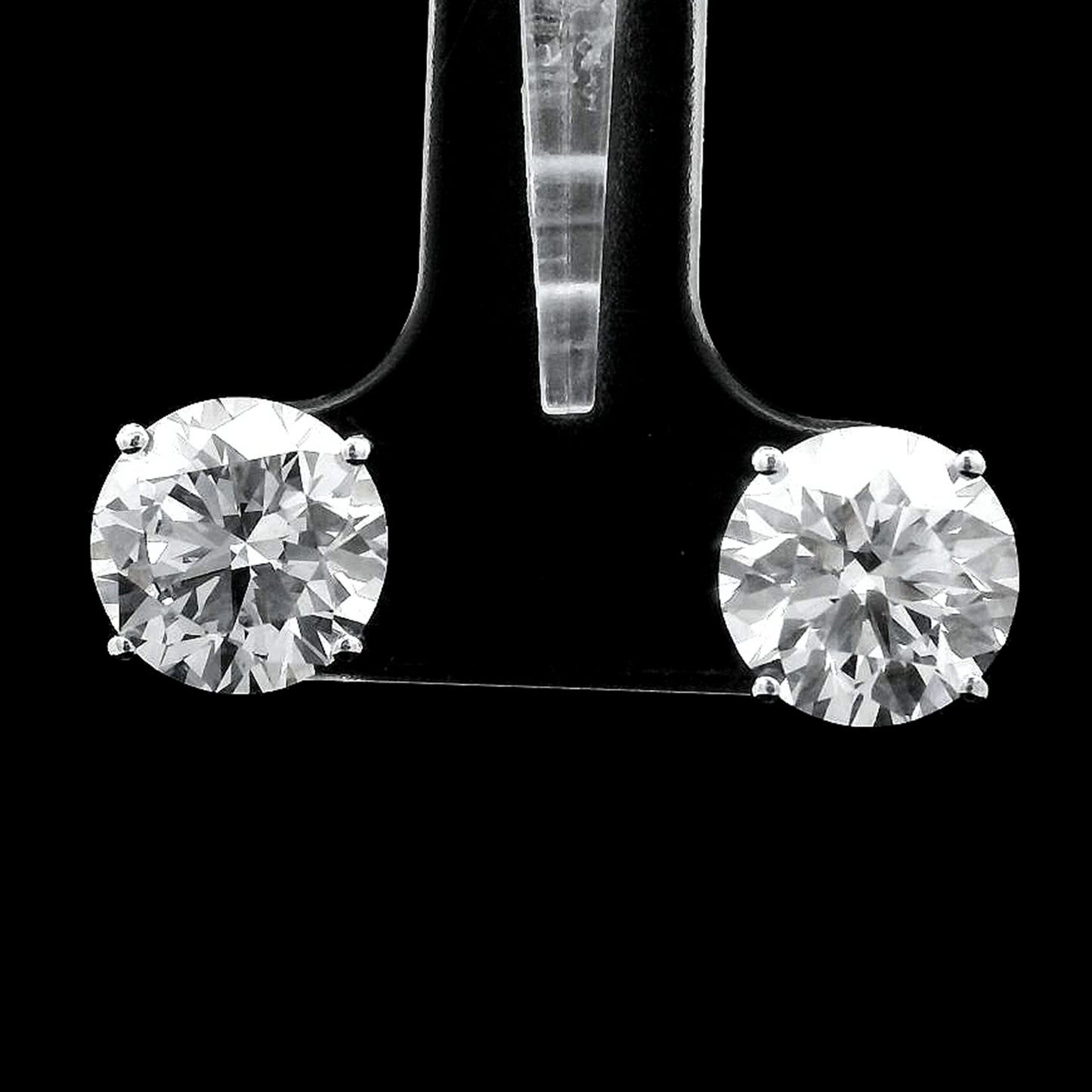 4.15 Carats Lab Grown Diamond 14K Gold Earrings