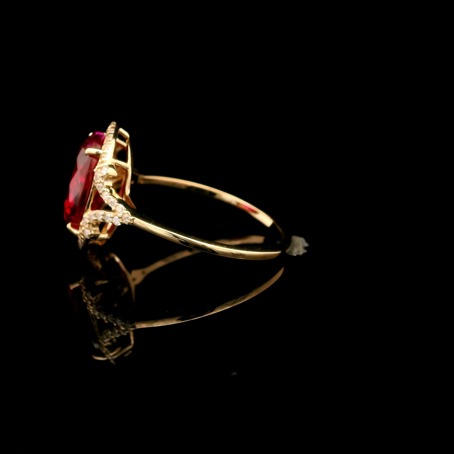 3.99 Ct Oval Mixed Cut Lab Grown Ruby 14K Gold Ring