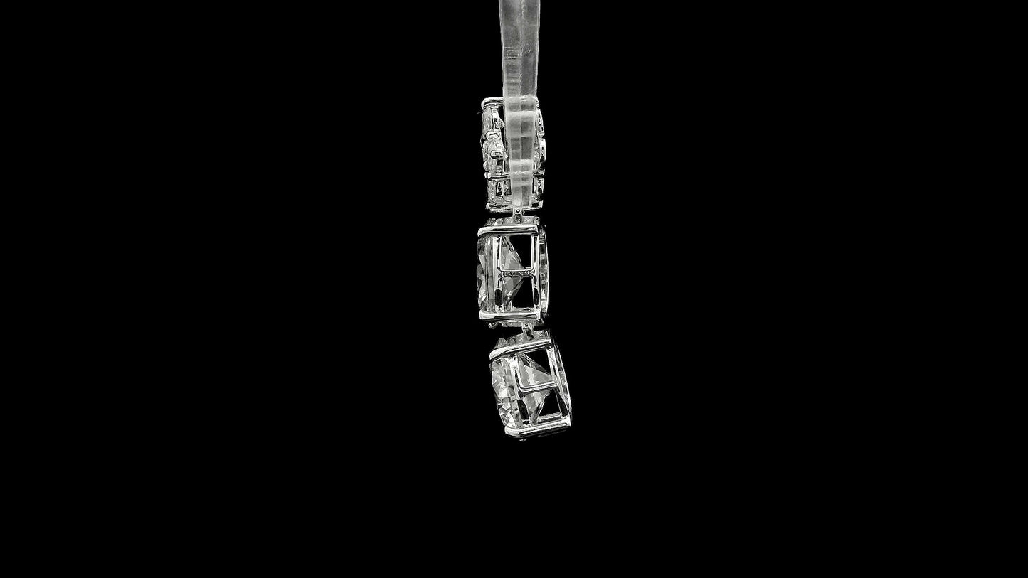 2.99 Carats Lab Grown Diamond 14K Gold Pendant